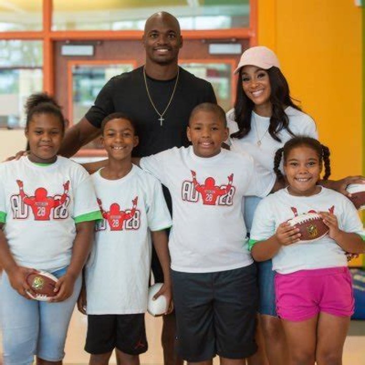 Adrian Peterson is Married to Wife: Ashley Brown. Kids.