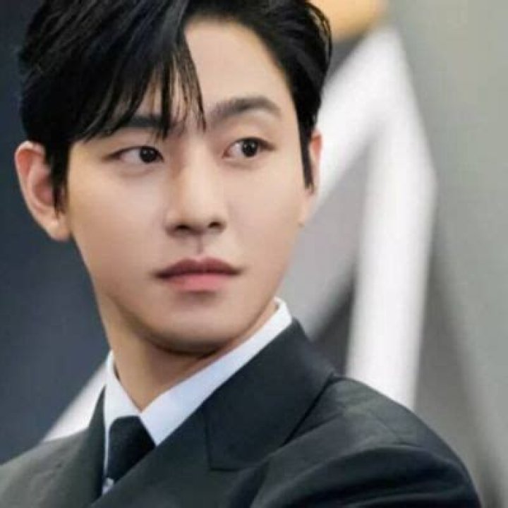 
Ahn Hyo Seop Accepted His Role In “Business Proposal” After Reading The Script Of The First 3 Episodes 