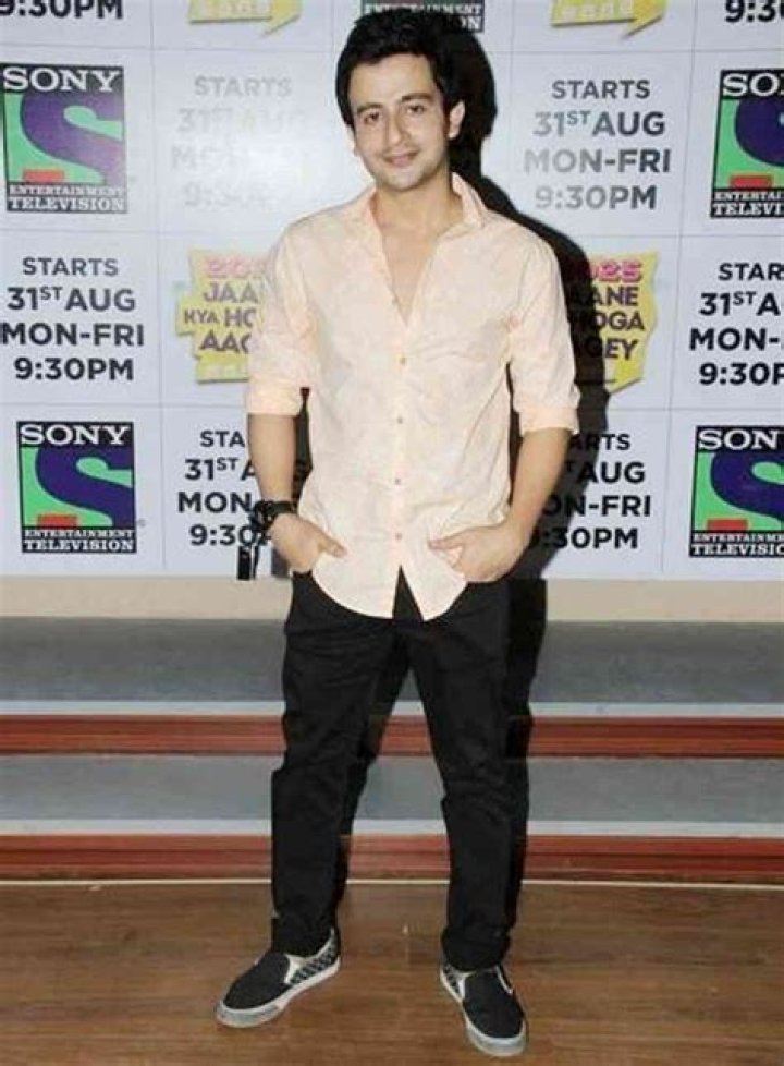 Akhlaque Khan Height, Weight, Net Worth, Age, Birthday, Wikipedia, Who, Instagram, Biography