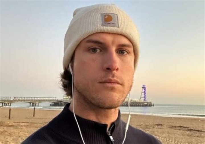 
Alex Snell Height, Weight, Net Worth, Age, Birthday, Wikipedia, Who, Instagram, Biography 