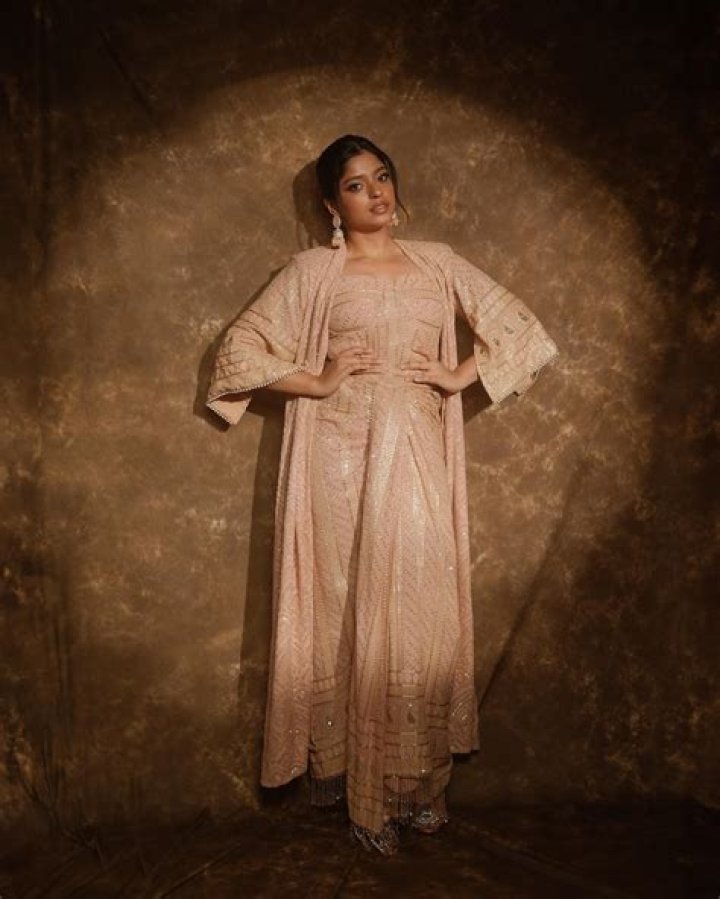 Alfiya Karim Khan Height, Weight, Net Worth, Age, Birthday, Wikipedia, Who, Instagram, Biography