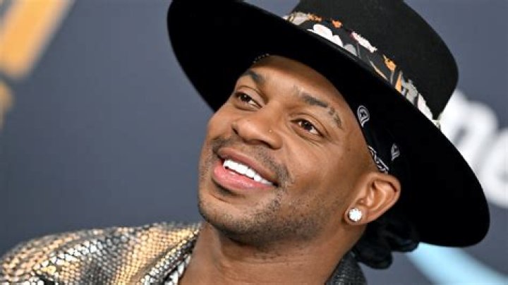 
All allegations against country music star Jimmie Allen explained 