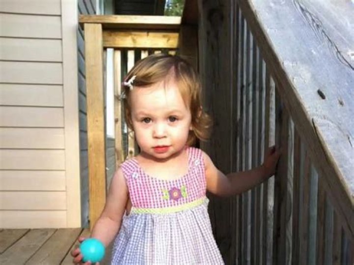 Alyssa Jane Ashton Height, Weight, Net Worth, Age, Birthday, Wikipedia, Who, Nationality, Biography