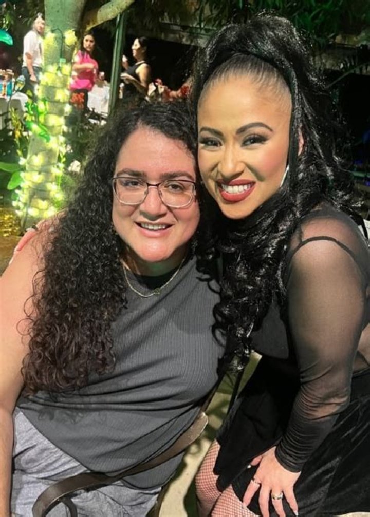 Amanda Solis Height, Weight, Net Worth, Age, Birthday, Wikipedia, Who, Nationality, Biography