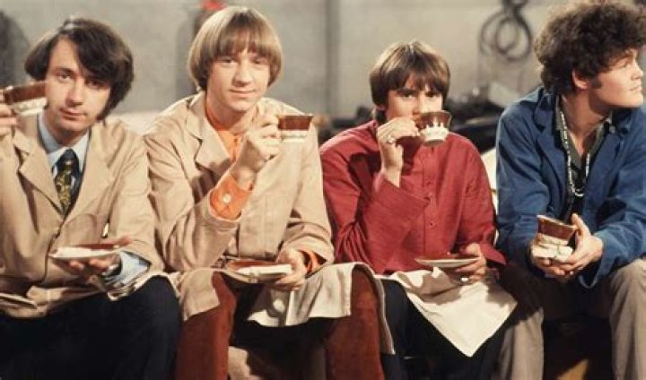 
American Star, ‘The Monkees’ Micky Dolenz, sues the FBI over secret files 