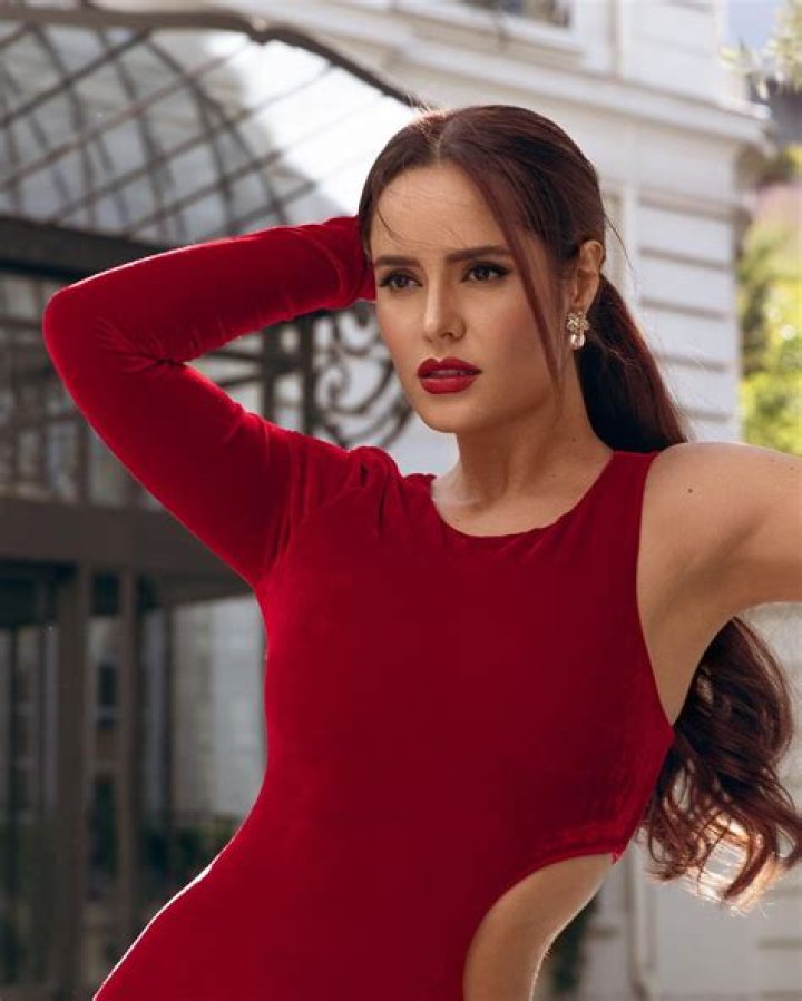 Ana Lucía Dominguez Height, Weight, Net Worth, Age, Birthday, Wikipedia, Who, Nationality, Biography