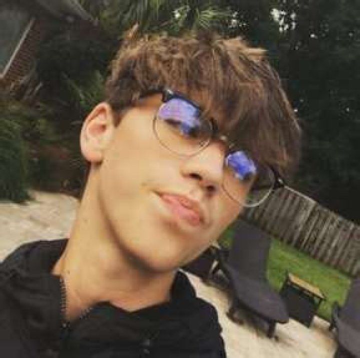 
Andrew Lightcap Height, Weight, Net Worth, Age, Wiki, Who, Instagram, Biography 