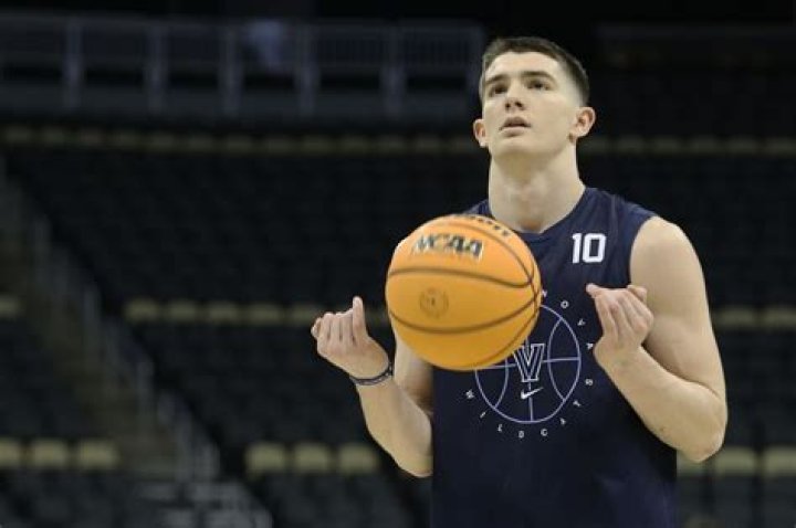 
Angelo Brizzi Height, Weight, Net Worth, Age, Birthday, Wikipedia, Who, Nationality, Biography 