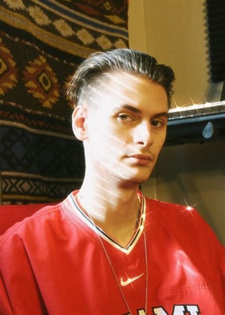 Ant Saunders Height, Age, Who, Girlfriend, Biography, Wiki, Net Worth