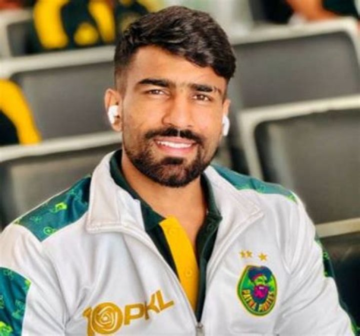 Anuj Pandit Sharma Height, Weight, Net Worth, Age, Birthday, Wikipedia, Who, Instagram, Biography