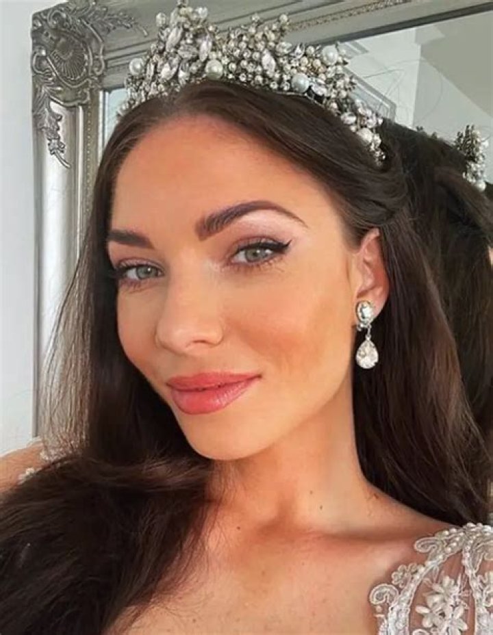 
April Banbury From Married At First Sight UK: Who Is April Banbury and When Was She On The Cabins? 