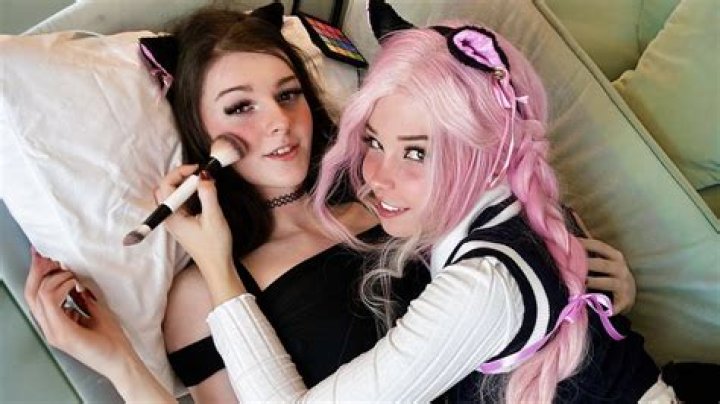 
Are Twomad and Belle Delphine Dating? Internet Is Concerned After The Two Recently Appear Together 
