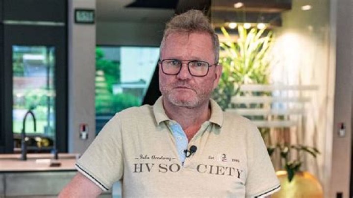 
Arthur Loibl Height, Weight, Net Worth, Age, Birthday, Wikipedia, Who, Nationality, Biography 