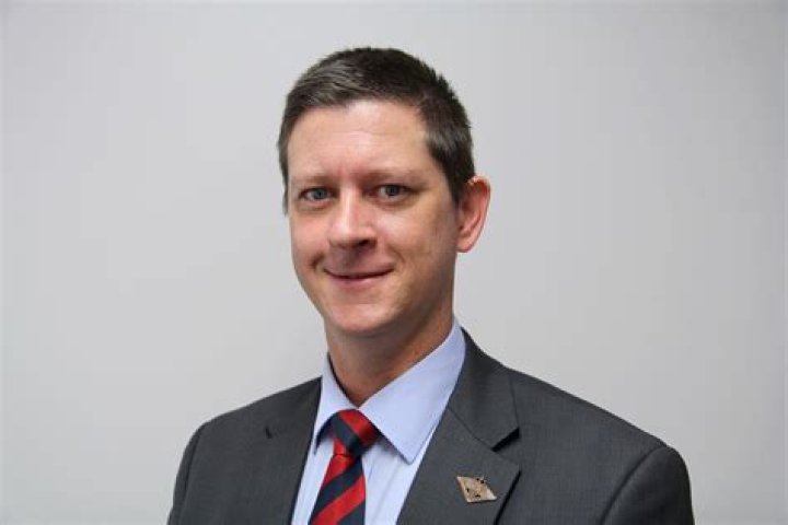 
Bernard Gaynor Height, Weight, Net Worth, Age, Birthday, Wikipedia, Who, Instagram, Biography 