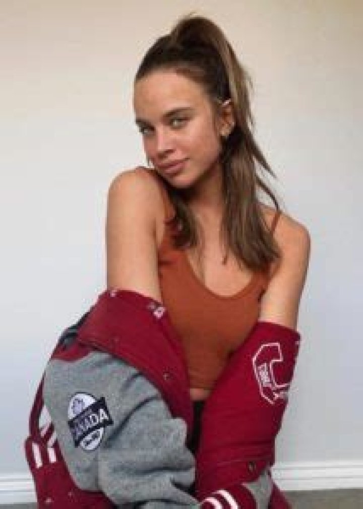 Bonnie Anderson Height, Weight, Net Worth, Age, Birthday, Wikipedia, Who, Nationality, Biography