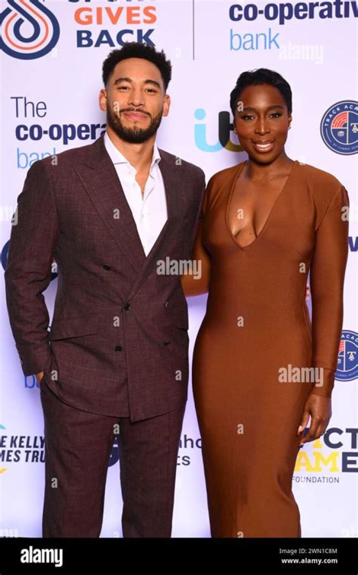 
British Athlete Jeanette Kwakye And Her Husband Tokunbo Kwakye Married Life And Family 