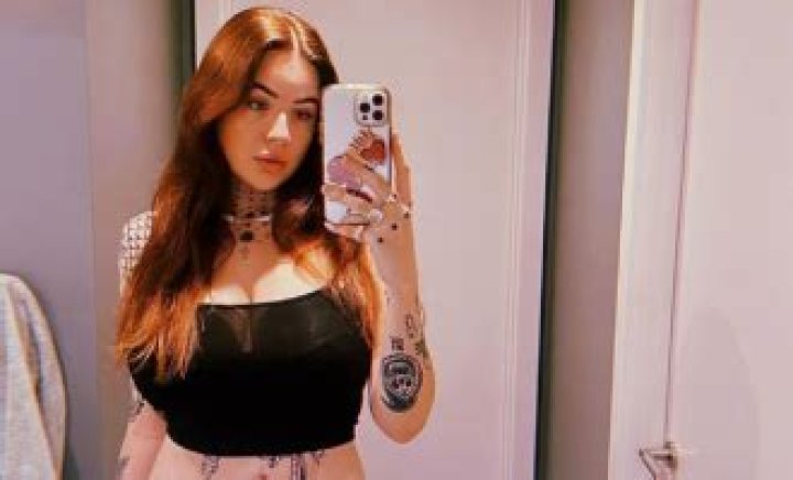 Chloerosesamantha Height, Weight, Net Worth, Age, Birthday, Wikipedia, Who, Nationality, Biography