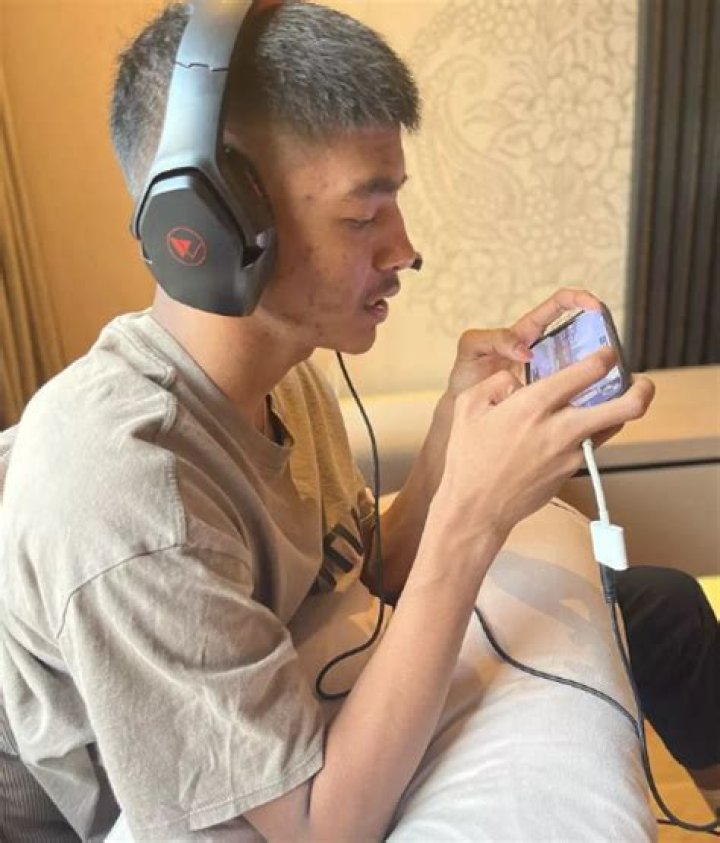 
Clutchgod Height, Weight, Net Worth, Age, Birthday, Wikipedia, Who, Nationality, Biography 