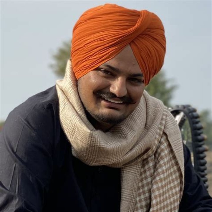 Deep Sidhu Height, Weight, Net Worth, Age, Birthday, Wikipedia, Who, Instagram, Biography