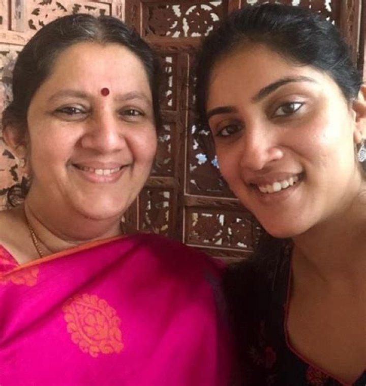 
Deepika Dhanya Height, Age, Husband, Biography, Wiki, Net Worth 