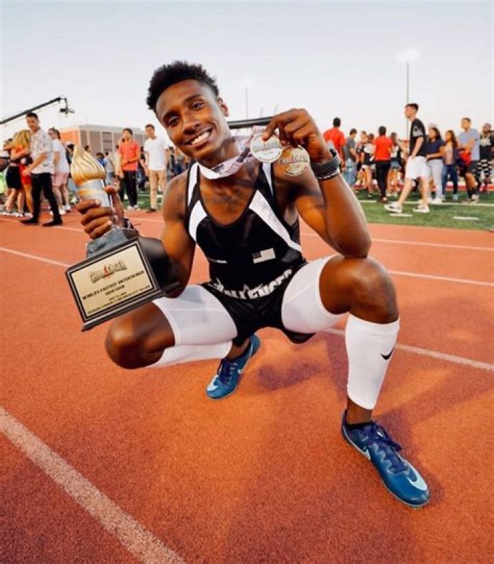 Deestroying Height, Weight, Net Worth, Age, Birthday, Wikipedia, Who, Nationality, Biography