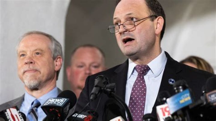 
Did Alan Wilson, South Carolina Attorney General, take Creighton Waters and team’s credit after Alex Murdaugh guilty verdict? Social media reacts 