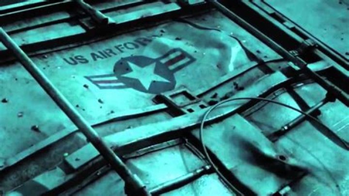 
Did JJ Abrams direct Transformers? 