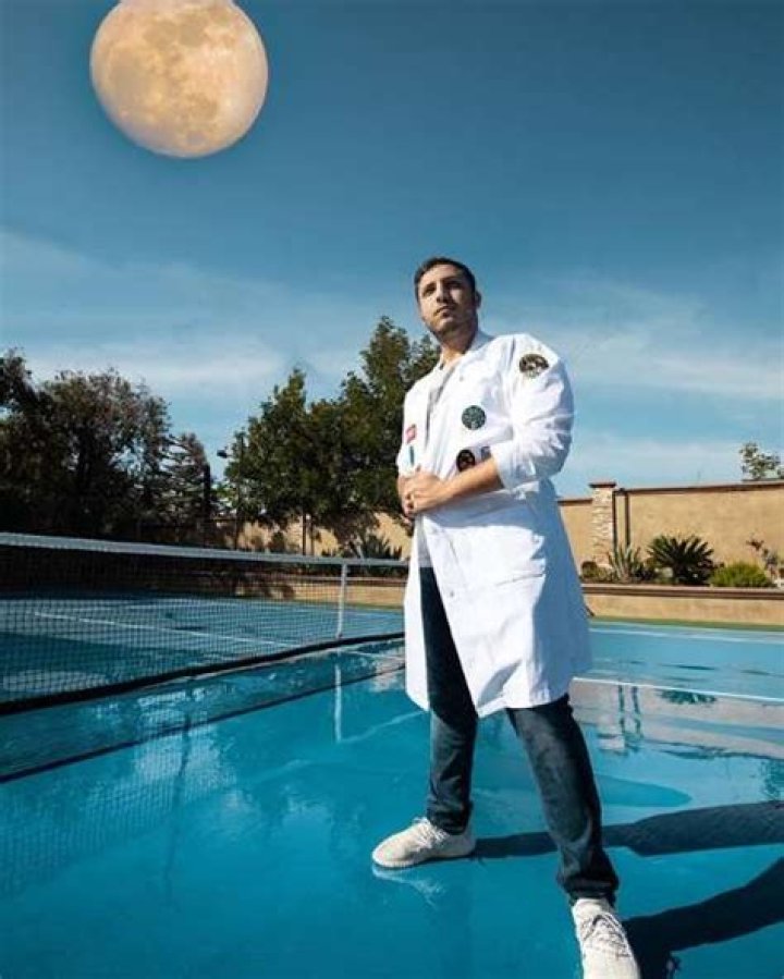 
Dominic Andre Height, Weight, Net Worth, Age, Birthday, Wikipedia, Who, Nationality, Biography 