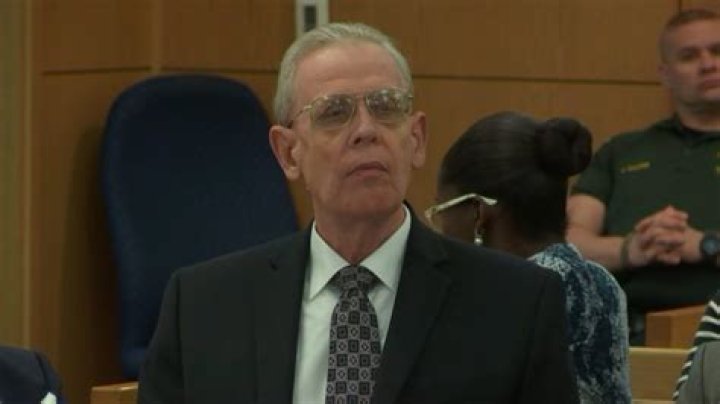 Donald Hartung Height, Weight, Net Worth, Age, Birthday, Wikipedia, Who, Nationality, Biography