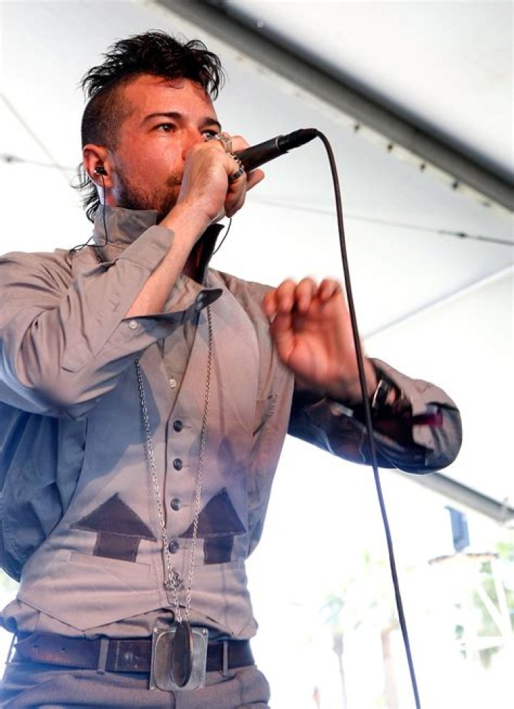 Doseone Height, Weight, Net Worth, Age, Birthday, Wikipedia, Who, Instagram, Biography