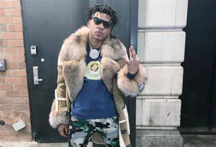 Dougie B Height, Weight, Net Worth, Age, Birthday, Wikipedia, Who, Nationality, Biography