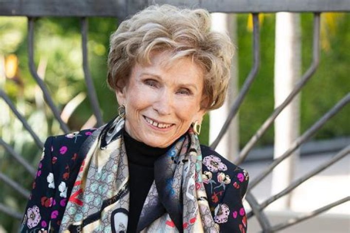 
Edith Eger Age, Birthday, Wikipedia, Who, Nationality, Biography 