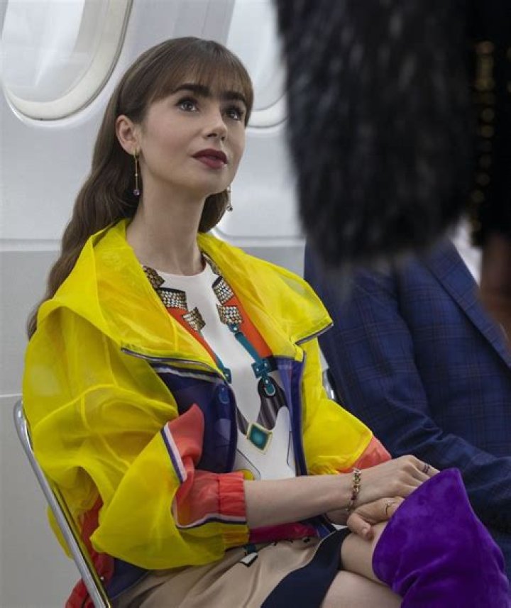 
‘Emily in Paris’ Season 3 Trailer: Lily Collins Returns to the City of Light 