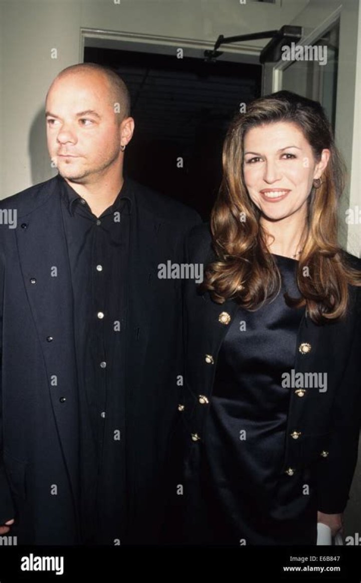 Finola Hughes Husband Russell Young Are Separated For Good