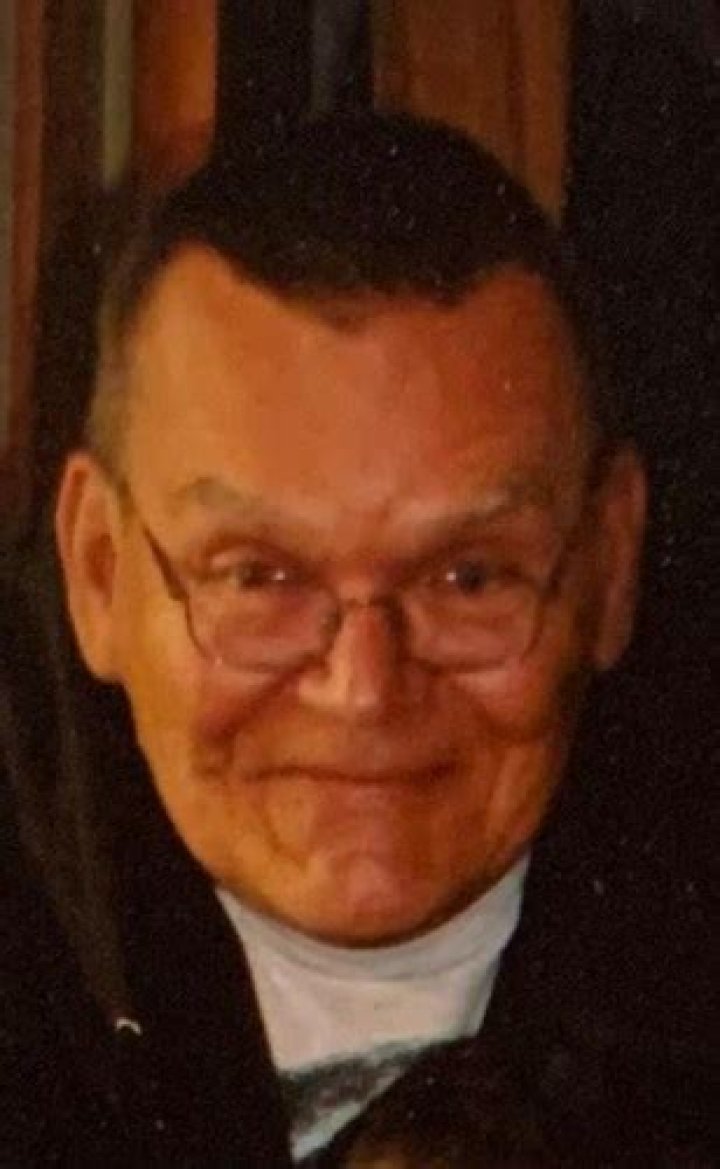 
Frank Vogl Height, Weight, Net Worth, Age, Birthday, Wikipedia, Who, Nationality, Biography 