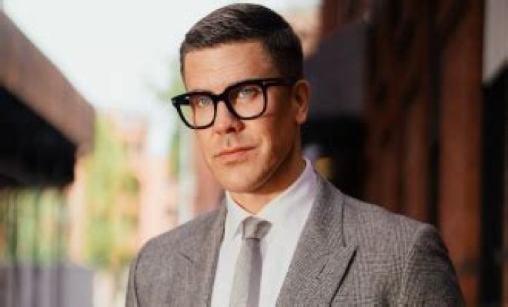 Fredrik Eklund Height, Weight, Net Worth, Age, Birthday, Wikipedia, Who, Instagram, Biography