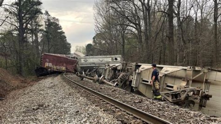 
From East Palestine to Calhoun, Alabama: How many Norfolk Southern train derailments have taken place in 2023? 