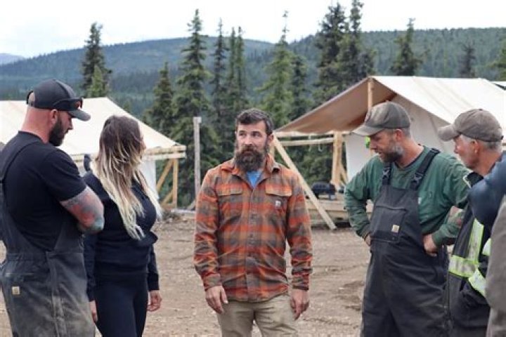 
‘Gold Rush’ ‘s Fred Lewis Calls Transition from Military to Civilian Life ‘One of the Hardest Things’ 