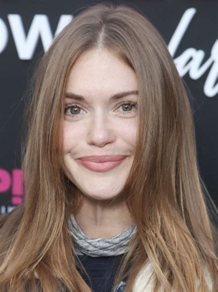 Holland Roden Height, Weight, Net Worth, Age, Birthday, Wikipedia, Who, Nationality, Biography