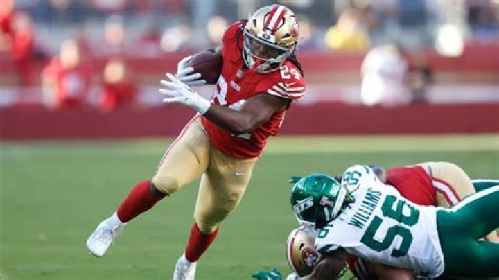 
How Well Do You Know Jordan Mason From 49ers? The Facts About The Running Back Prospect 