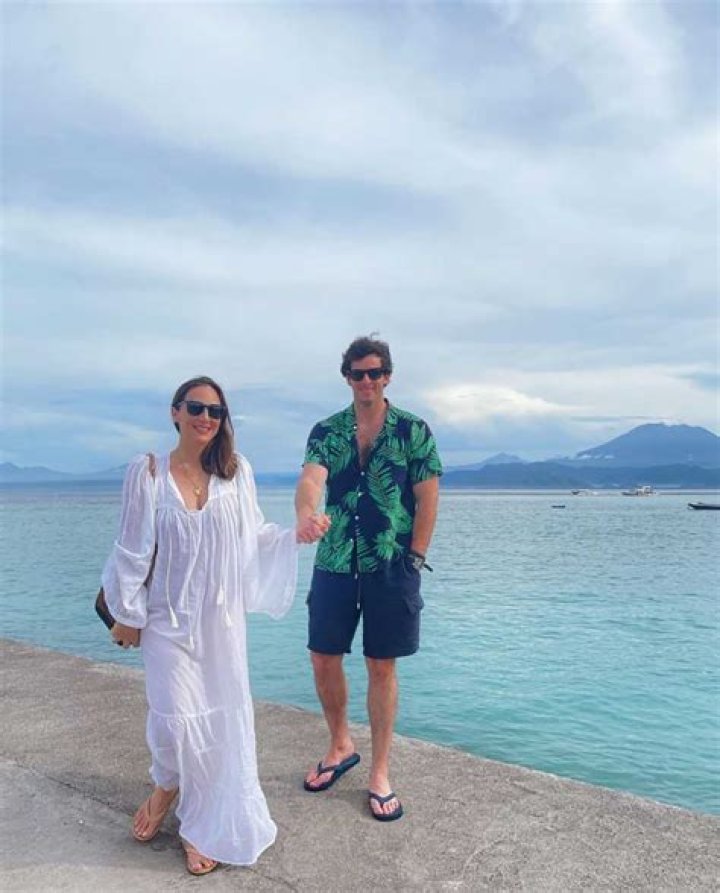 
Inigo Onieva Age Instagram Photos, Tamara Falco Partner- Are They Together 