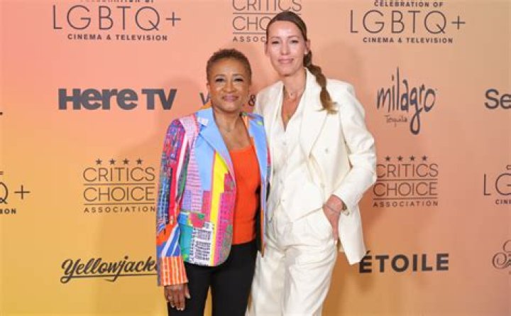 Inside Wanda Sykes Family With Wife Alex Niedbalski and their Kids