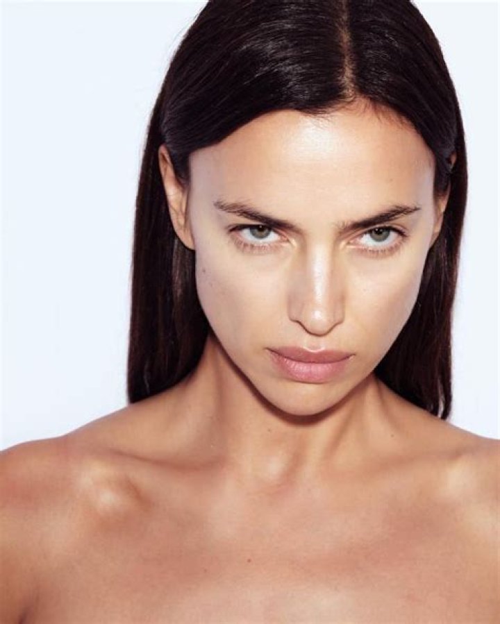 
Irina Shayk Height, Weight, Net Worth, Age, Birthday, Wikipedia, Who, Nationality, Biography 