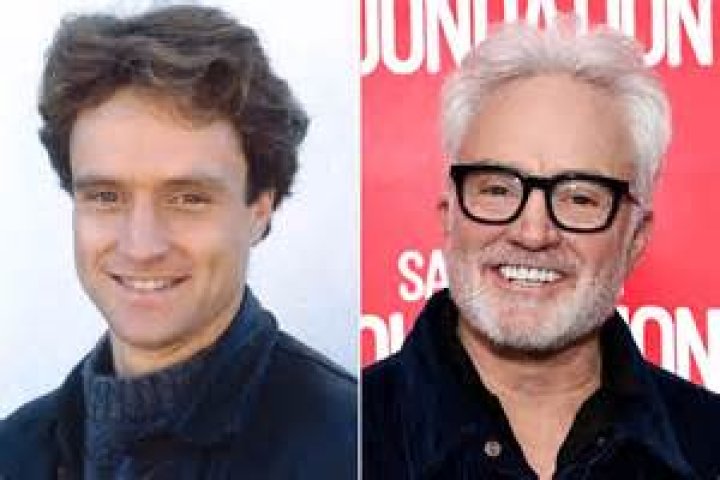 Is Bradley Whitford Gay? Age, Height, Net Worth