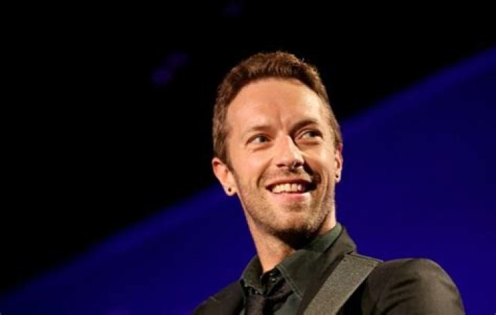 
Is Chris Martin Married? His Bio, Age, Wife, Height and Net worth 