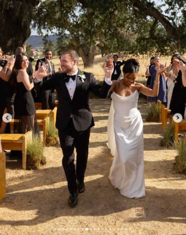 
Is Daniel Durant Married? Daniel Durant Bio, Affair, Single, Net Worth, Weight, Instagram, Height, Age, Family 