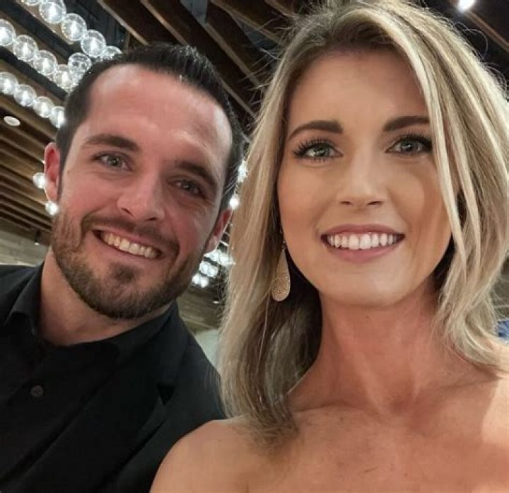 
Is Derek Carr Catholic? Family Ethnicity And Wife 