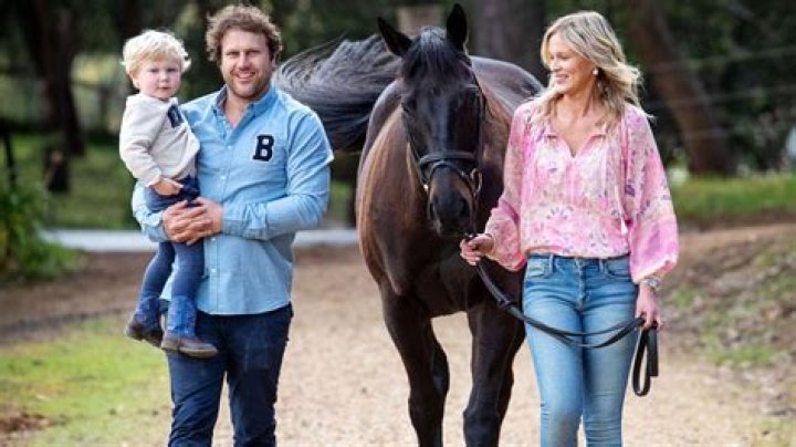 
Is James Brayshaw Related To Angus Brayshaw? Family Links Explored 