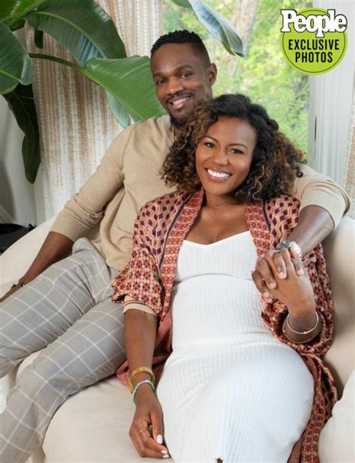 
Is Janai Norman Pregnant? Husband and Baby Bump Reveal, What is Her Salary? 