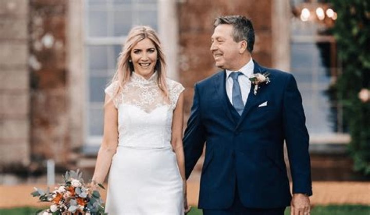 
Is Lisa Faulkner Pregnant? Baby Husband And Net Worth 